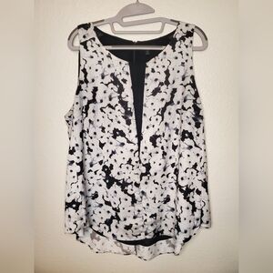 Apt. 9 Monochrome Floral Sleeveless Top